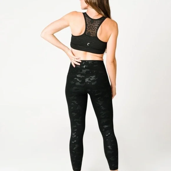 Zyia Active Black Battleship Camo Luxe Leggings Size 6-8 - Picture 2 of 8
